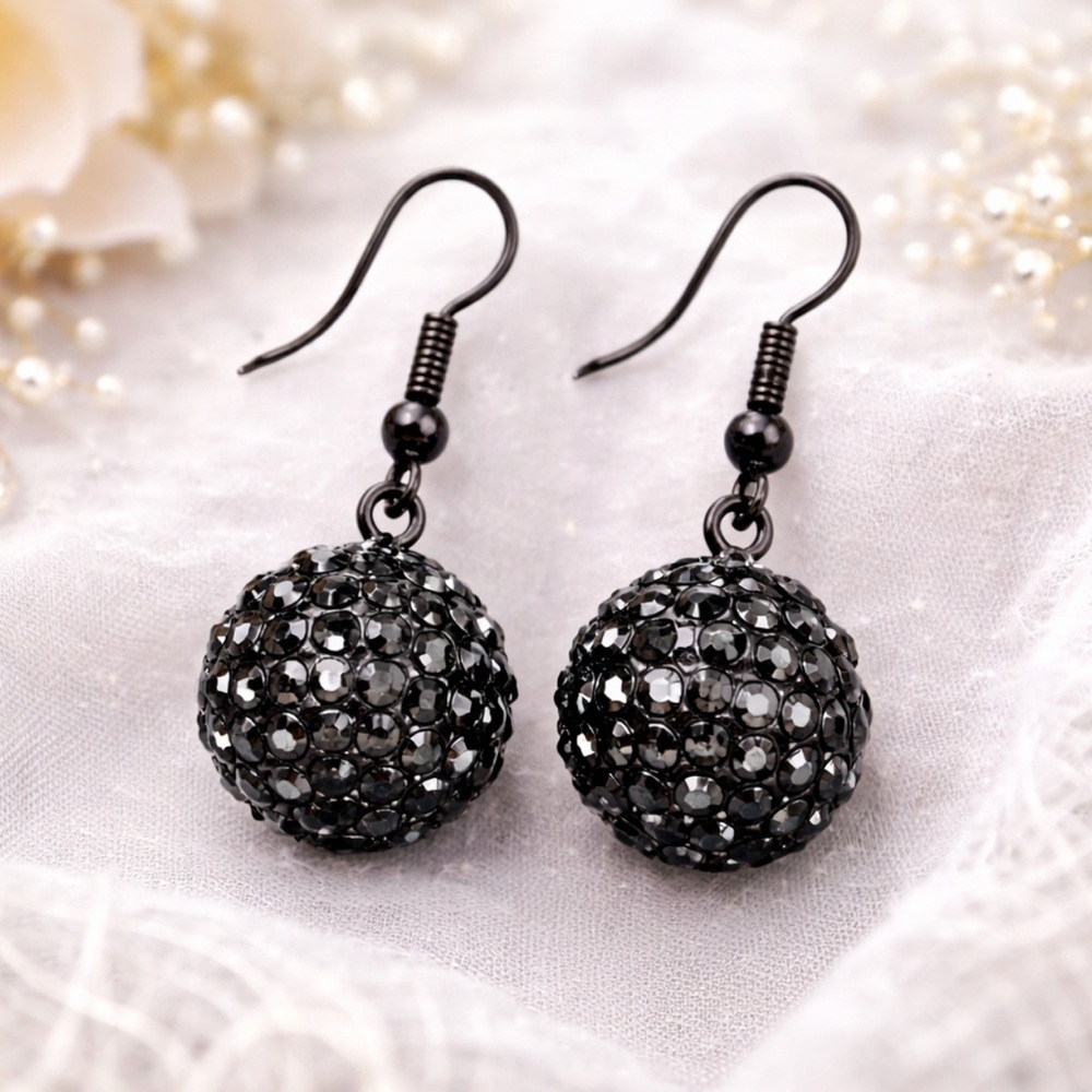 New The Spoiled Girl Black Crystal Ball Dangle Earrings